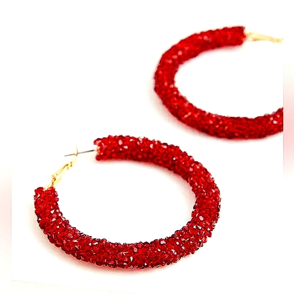 🆕️ NWT Embellished Red Beaded Hoop Earrings - Picture 2 of 6